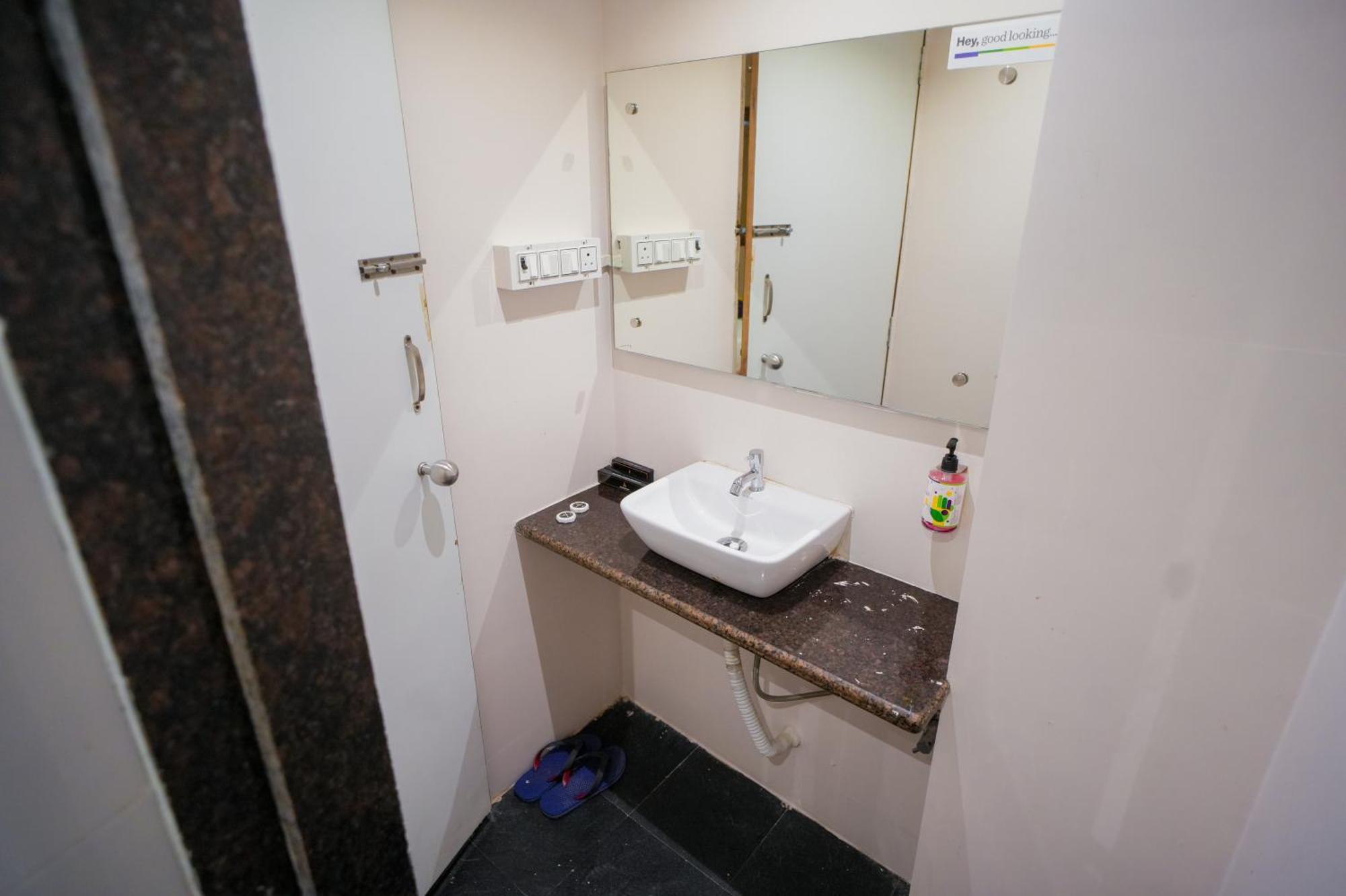 Hotel Skylink Hospitality Mahalaxmi Mumbai Exterior photo