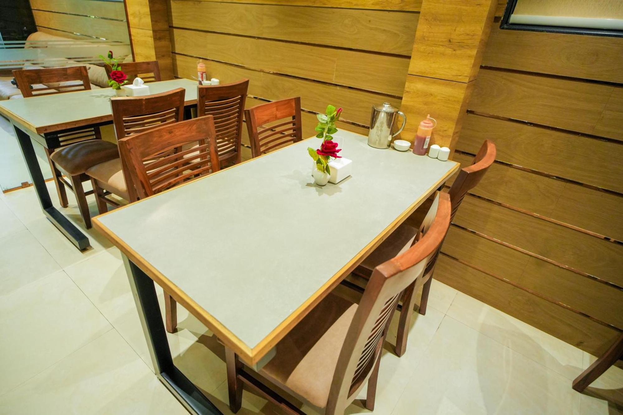 Hotel Skylink Hospitality Mahalaxmi Mumbai Exterior photo
